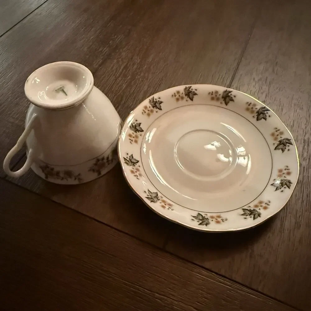 Vintage Liling China Tea Cup and Saucer Set - Green Pagoda Mark - Floral & Gold